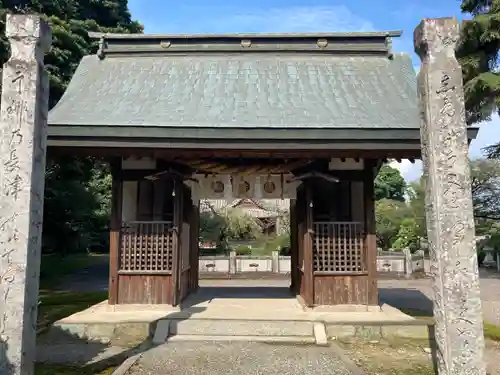 村山神社の山門・神門