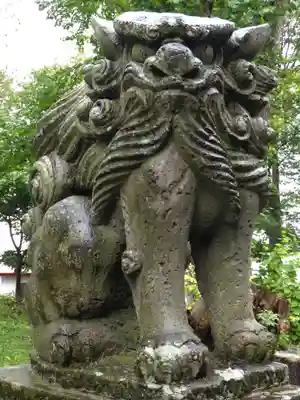 佐久神社の狛犬