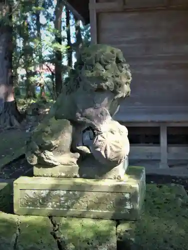 高龗神社の狛犬