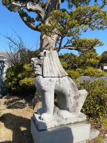 比佐豆知神社の狛犬