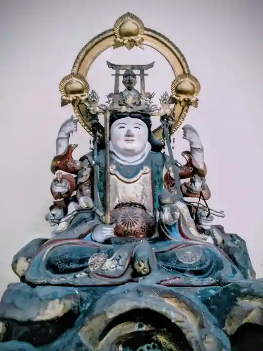 弁財天(聖通寺境内)(香川県)