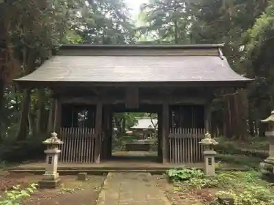 都々古別神社(馬場)の山門・神門