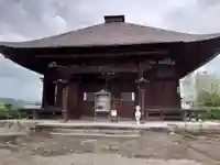 龍石寺の本殿・本堂