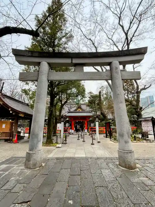 愛宕神社の{uncategorized: "未分類", other: "その他", undefined: "問題あり", building: "その他建物", grave: "お墓", sacred_gate: "鳥居", guardian: "狛犬", statue: "像", buddha: "仏像", history: "歴史", nature: "自然", garden: "庭園", animal: "動物", pagoda: "塔", temizu: "手水舎", mountain_gate: "山門・神門", sanctuary: "本殿・本堂", subordinate: "末社・摂社", art: "芸術", scenery: "景色", jizo: "地蔵", ema: "絵馬", goshuin: "御朱印", omikuji: "おみくじ", items: "授与品その他", amulet: "お守り", goshuincho: "御朱印帳", eats: "食事", festival: "お祭り", votive_dance: "神楽", shichigosan: "七五三参", wedding: "結婚式", experience: "体験その他", initially: "初詣", around: "周辺", anti_infection: "感染症対策"}