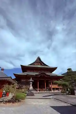 甲斐善光寺(山梨県)
