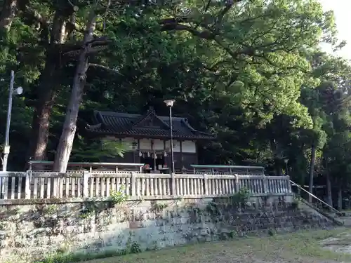 熊野三所神社の本殿・本堂