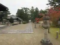 西大寺の建物その他