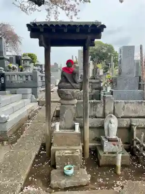 東光寺の{uncategorized: "未分類", other: "その他", undefined: "問題あり", building: "その他建物", grave: "お墓", sacred_gate: "鳥居", guardian: "狛犬", statue: "像", buddha: "仏像", history: "歴史", nature: "自然", garden: "庭園", animal: "動物", pagoda: "塔", temizu: "手水舎", mountain_gate: "山門・神門", sanctuary: "本殿・本堂", subordinate: "末社・摂社", art: "芸術", scenery: "景色", jizo: "地蔵", ema: "絵馬", goshuin: "御朱印", omikuji: "おみくじ", items: "授与品その他", amulet: "お守り", goshuincho: "御朱印帳", eats: "食事", festival: "お祭り", votive_dance: "神楽", shichigosan: "七五三参", wedding: "結婚式", experience: "体験その他", initially: "初詣", around: "周辺", anti_infection: "感染症対策"}