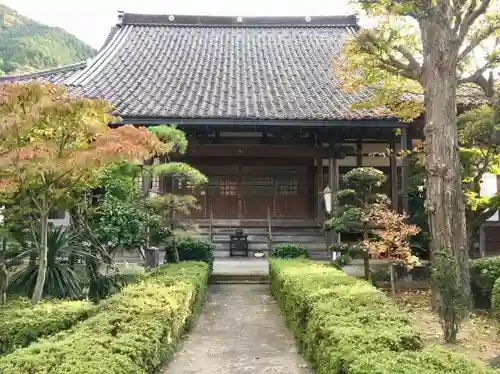 勝林寺の本殿