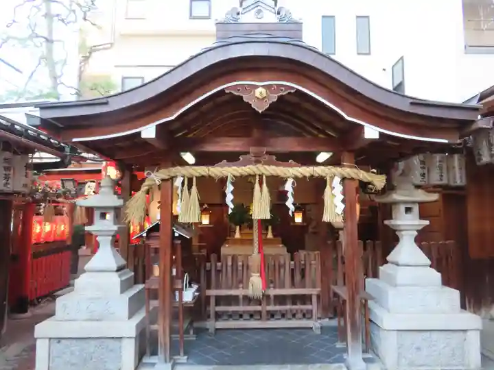 白山神社の本殿・本堂