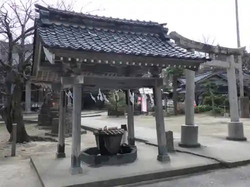 神﨑神社の手水舎