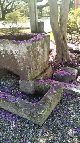 尾曳稲荷神社の手水