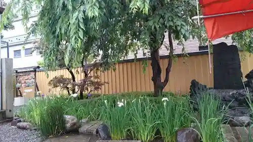 春日神社の庭園