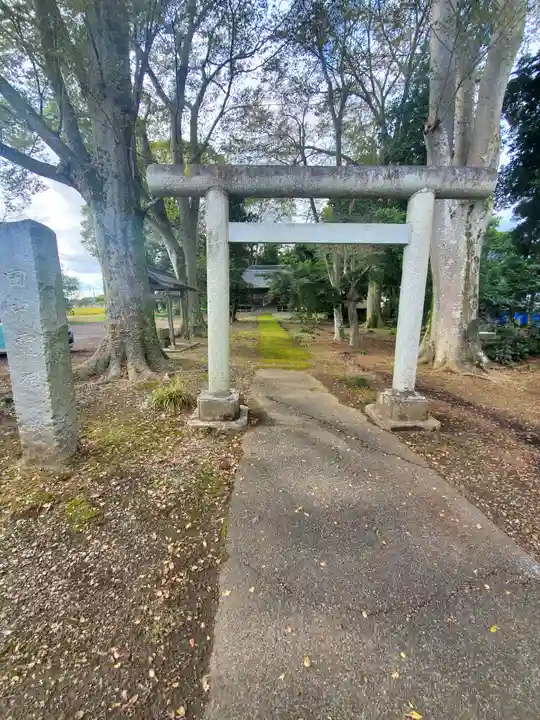 田中霊祠の鳥居