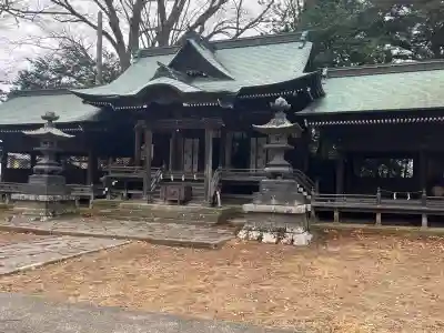 諏訪護国神社の{uncategorized: "未分類", other: "その他", undefined: "問題あり", building: "その他建物", grave: "お墓", sacred_gate: "鳥居", guardian: "狛犬", statue: "像", buddha: "仏像", history: "歴史", nature: "自然", garden: "庭園", animal: "動物", pagoda: "塔", temizu: "手水舎", mountain_gate: "山門・神門", sanctuary: "本殿・本堂", subordinate: "末社・摂社", art: "芸術", scenery: "景色", jizo: "地蔵", ema: "絵馬", goshuin: "御朱印", omikuji: "おみくじ", items: "授与品その他", amulet: "お守り", goshuincho: "御朱印帳", eats: "食事", festival: "お祭り", votive_dance: "神楽", shichigosan: "七五三参", wedding: "結婚式", experience: "体験その他", initially: "初詣", around: "周辺", anti_infection: "感染症対策"}