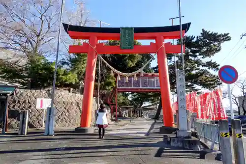 五社稲荷社の鳥居