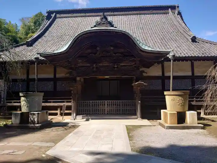 観福寺の本殿・本堂