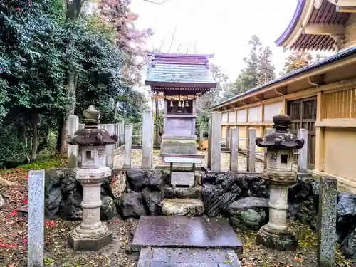 八社神社の末社