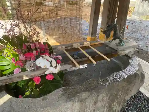 彌彦神社　(伊夜日子神社)の手水舎