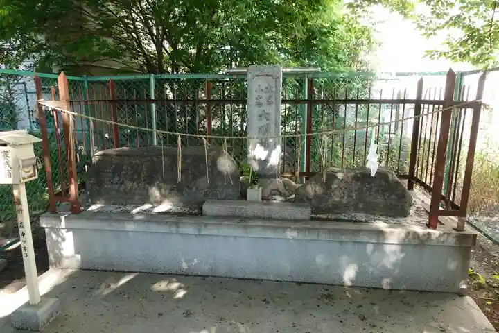 久保神社の末社・摂社