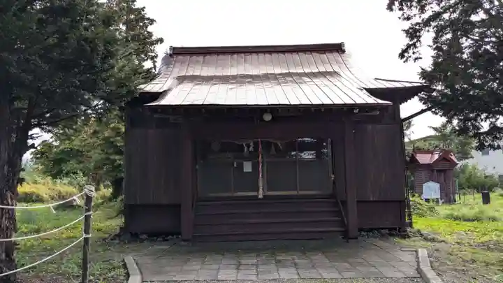 東中神社の本殿・本堂