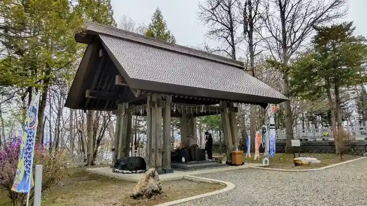 上川神社の手水舎