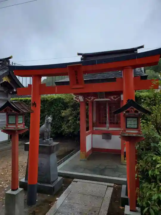 木見大年神社の末社・摂社