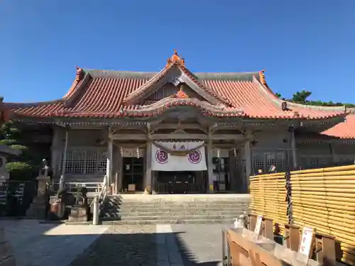 普天満宮の本殿・本堂