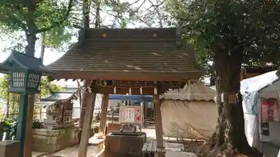 太子堂八幡神社の手水舎