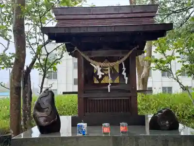 釧路一之宮 厳島神社の{uncategorized: "未分類", other: "その他", undefined: "問題あり", building: "その他建物", grave: "お墓", sacred_gate: "鳥居", guardian: "狛犬", statue: "像", buddha: "仏像", history: "歴史", nature: "自然", garden: "庭園", animal: "動物", pagoda: "塔", temizu: "手水舎", mountain_gate: "山門・神門", sanctuary: "本殿・本堂", subordinate: "末社・摂社", art: "芸術", scenery: "景色", jizo: "地蔵", ema: "絵馬", goshuin: "御朱印", omikuji: "おみくじ", items: "授与品その他", amulet: "お守り", goshuincho: "御朱印帳", eats: "食事", festival: "お祭り", votive_dance: "神楽", shichigosan: "七五三参", wedding: "結婚式", experience: "体験その他", initially: "初詣", around: "周辺", anti_infection: "感染症対策"}
