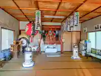 白雪稲荷の本殿・本堂