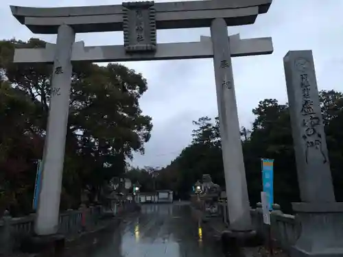 冠纓神社の鳥居