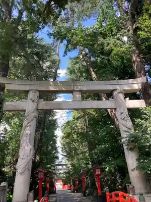 馬橋稲荷神社の鳥居