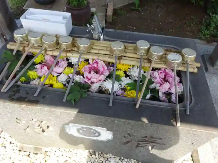 東漸寺の手水舎