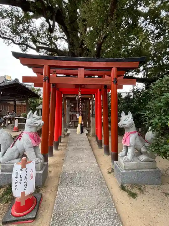 法楽寺の{uncategorized: "未分類", other: "その他", undefined: "問題あり", building: "その他建物", grave: "お墓", sacred_gate: "鳥居", guardian: "狛犬", statue: "像", buddha: "仏像", history: "歴史", nature: "自然", garden: "庭園", animal: "動物", pagoda: "塔", temizu: "手水舎", mountain_gate: "山門・神門", sanctuary: "本殿・本堂", subordinate: "末社・摂社", art: "芸術", scenery: "景色", jizo: "地蔵", ema: "絵馬", goshuin: "御朱印", omikuji: "おみくじ", items: "授与品その他", amulet: "お守り", goshuincho: "御朱印帳", eats: "食事", festival: "お祭り", votive_dance: "神楽", shichigosan: "七五三参", wedding: "結婚式", experience: "体験その他", initially: "初詣", around: "周辺", anti_infection: "感染症対策"}
