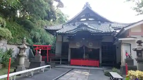 徳寿院の本殿・本堂