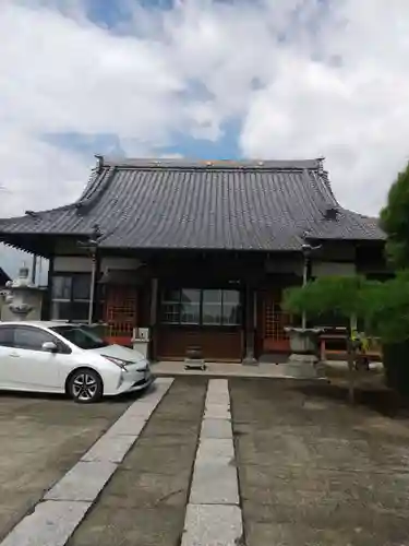 慶岩寺の本殿・本堂