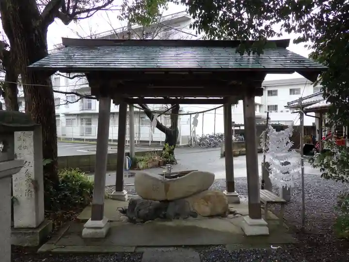 大森神社の手水舎