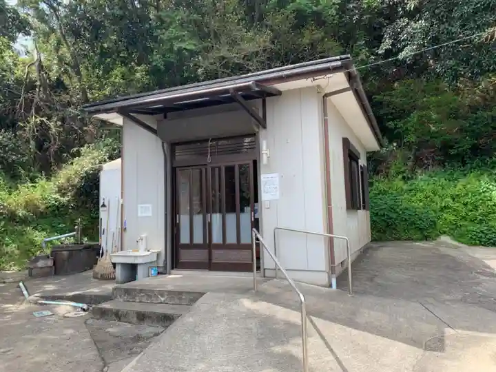 向井の御堂の本殿・本堂