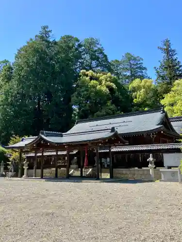 大嶋神社奥津嶋神社の{uncategorized: "未分類", other: "その他", undefined: "問題あり", building: "その他建物", grave: "お墓", sacred_gate: "鳥居", guardian: "狛犬", statue: "像", buddha: "仏像", history: "歴史", nature: "自然", garden: "庭園", animal: "動物", pagoda: "塔", temizu: "手水舎", mountain_gate: "山門・神門", sanctuary: "本殿・本堂", subordinate: "末社・摂社", art: "芸術", scenery: "景色", jizo: "地蔵", ema: "絵馬", goshuin: "御朱印", omikuji: "おみくじ", items: "授与品その他", amulet: "お守り", goshuincho: "御朱印帳", eats: "食事", festival: "お祭り", votive_dance: "神楽", shichigosan: "七五三参", wedding: "結婚式", experience: "体験その他", initially: "初詣", around: "周辺", anti_infection: "感染症対策"}