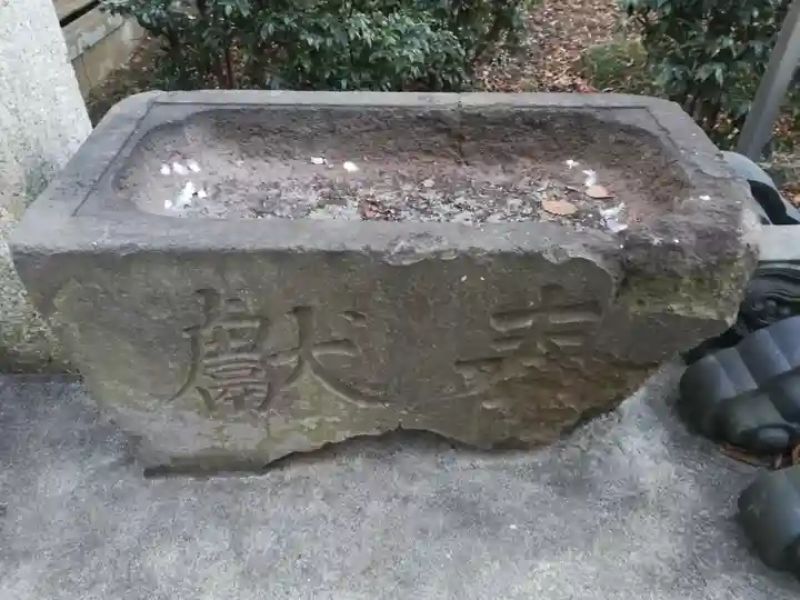大井氷川神社の手水舎