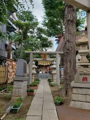 高円寺氷川神社の末社