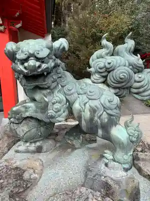 箱根神社の{uncategorized: "未分類", other: "その他", undefined: "問題あり", building: "その他建物", grave: "お墓", sacred_gate: "鳥居", guardian: "狛犬", statue: "像", buddha: "仏像", history: "歴史", nature: "自然", garden: "庭園", animal: "動物", pagoda: "塔", temizu: "手水舎", mountain_gate: "山門・神門", sanctuary: "本殿・本堂", subordinate: "末社・摂社", art: "芸術", scenery: "景色", jizo: "地蔵", ema: "絵馬", goshuin: "御朱印", omikuji: "おみくじ", items: "授与品その他", amulet: "お守り", goshuincho: "御朱印帳", eats: "食事", festival: "お祭り", votive_dance: "神楽", shichigosan: "七五三参", wedding: "結婚式", experience: "体験その他", initially: "初詣", around: "周辺", anti_infection: "感染症対策"}