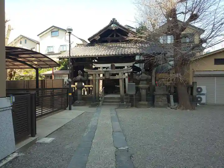 被官稲荷神社のその他建物