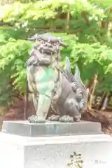 國魂神社の狛犬