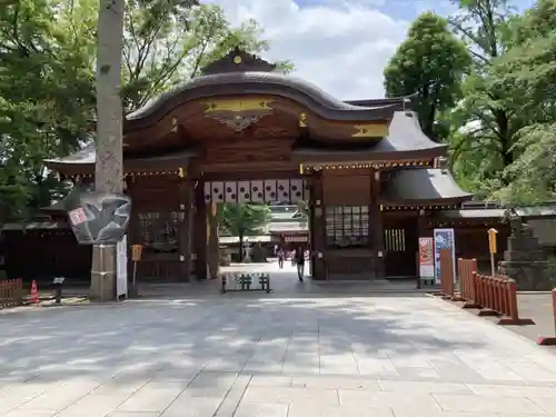 大國魂神社の山門