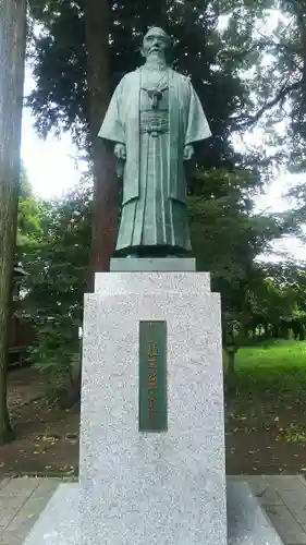 合氣神社の像