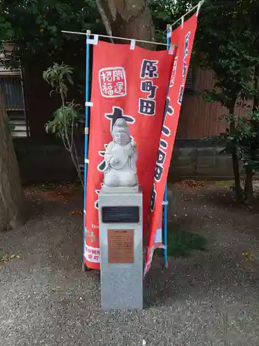 母智丘神社の像