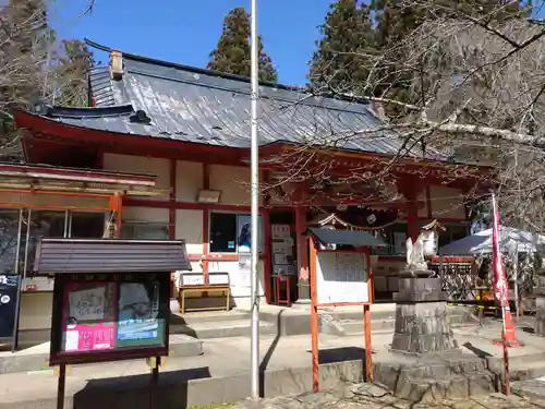 正一位 若草稲荷神社の本殿・本堂