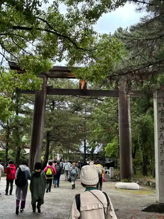 大神神社の{uncategorized: "未分類", other: "その他", undefined: "問題あり", building: "その他建物", grave: "お墓", sacred_gate: "鳥居", guardian: "狛犬", statue: "像", buddha: "仏像", history: "歴史", nature: "自然", garden: "庭園", animal: "動物", pagoda: "塔", temizu: "手水舎", mountain_gate: "山門・神門", sanctuary: "本殿・本堂", subordinate: "末社・摂社", art: "芸術", scenery: "景色", jizo: "地蔵", ema: "絵馬", goshuin: "御朱印", omikuji: "おみくじ", items: "授与品その他", amulet: "お守り", goshuincho: "御朱印帳", eats: "食事", festival: "お祭り", votive_dance: "神楽", shichigosan: "七五三参", wedding: "結婚式", experience: "体験その他", initially: "初詣", around: "周辺", anti_infection: "感染症対策"}